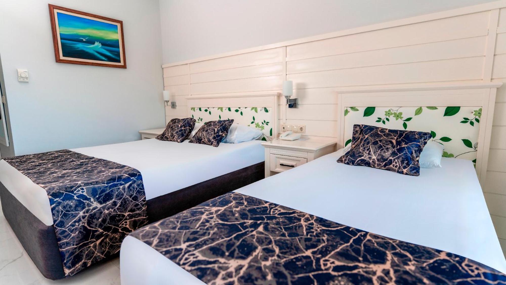 קמר Rox Resort Hotel מראה חיצוני תמונה