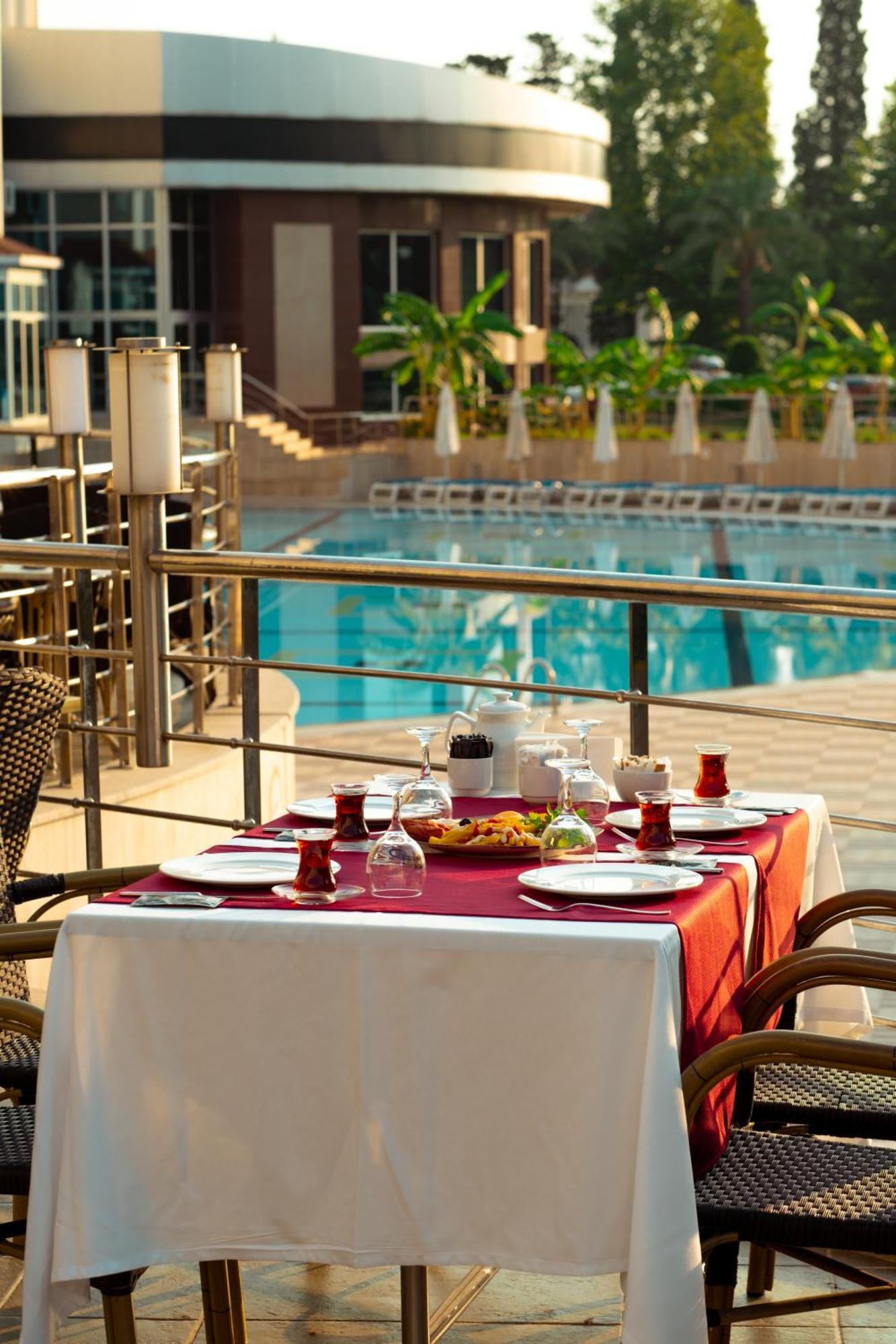 קמר Rox Resort Hotel מראה חיצוני תמונה